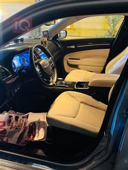 کرایسلەر 300